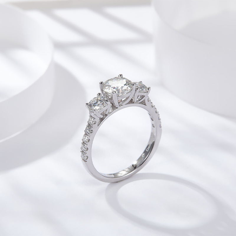 HTOTOH 3 หิน 1 กะรัต D สีทั้งห - Moissanite Engagement Ring 1 Carat บทวิจารณ์และราคา
