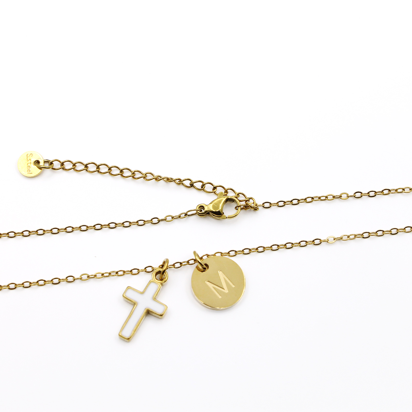 สร้อยคอจี้ตัวอักษรรูปไม้กางเขน - Initial Letter Necklace 18K Gold บทวิจารณ์และราคา